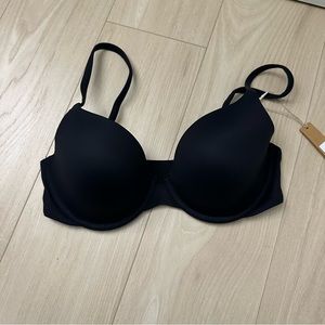 Skims T Shirt Bra